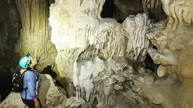 Découvrez les plus belles grottes du Belize