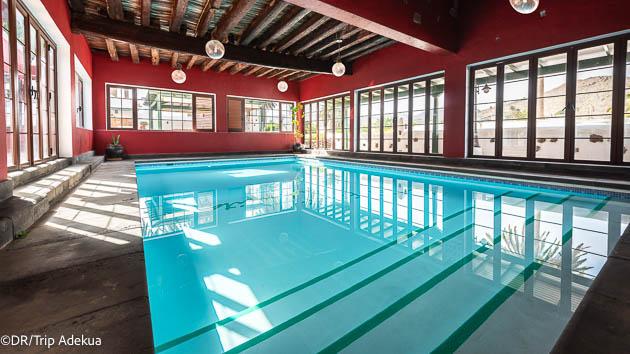 Hébergement tout confort avec piscine en centre sportif aux Canaries