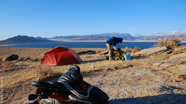 Des randonnées avec pour théâtre, le lac Khukh Nuur et le lac Uvs, en Mongolie