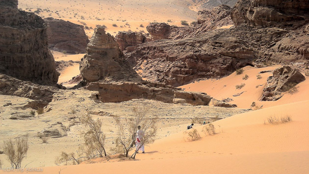 Explorez le désert du wadi Rum pendant votre trek en Jordanie